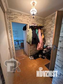 3-к квартира, вторичка, 56м2, 5/5 этаж