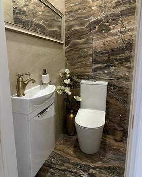 2-к квартира, вторичка, 67м2, 10/15 этаж