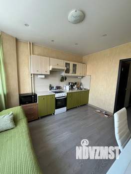 2-к квартира, вторичка, 63м2, 11/18 этаж