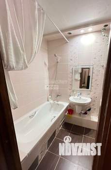 2-к квартира, вторичка, 56м2, 8/17 этаж