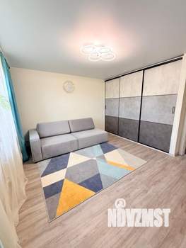 2-к квартира, вторичка, 58м2, 9/17 этаж