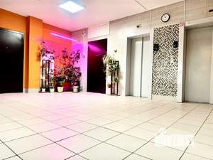 2-к квартира, вторичка, 52м2, 9/17 этаж