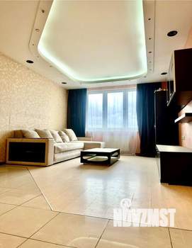 2-к квартира, вторичка, 52м2, 9/17 этаж