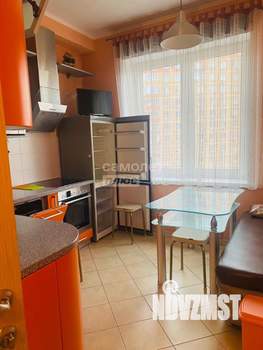 2-к квартира, вторичка, 64м2, 12/18 этаж