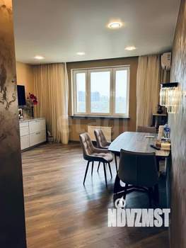 2-к квартира, вторичка, 72м2, 9/17 этаж