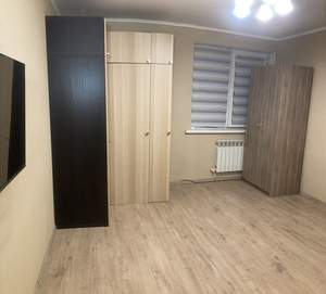 2-к квартира, вторичка, 53м2, 1/4 этаж